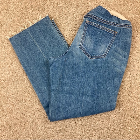 led Full Panel Distressed Raw Hem Maternity Jeans - Picture 10 of 12